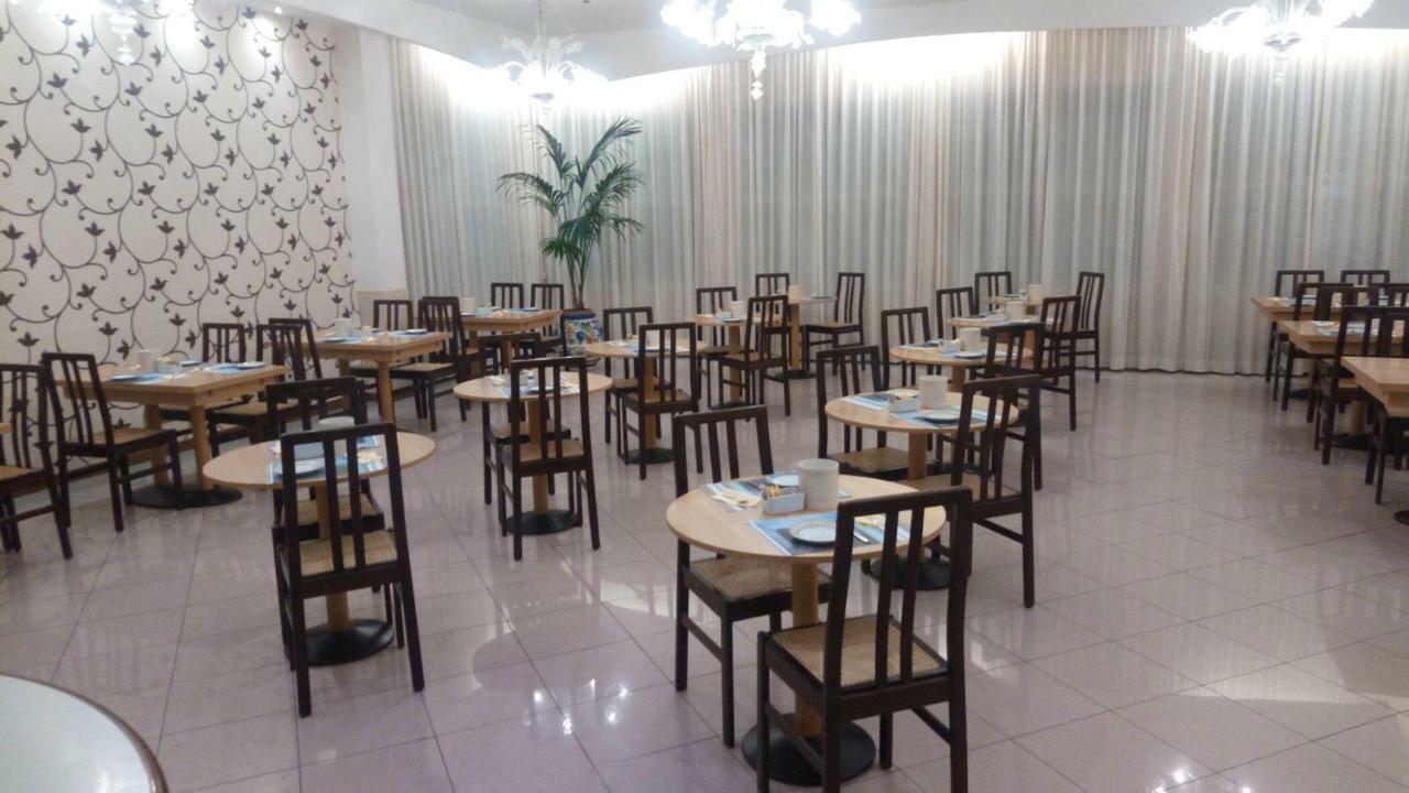 Acasamia Welchome Hotel Rimini Exteriér fotografie